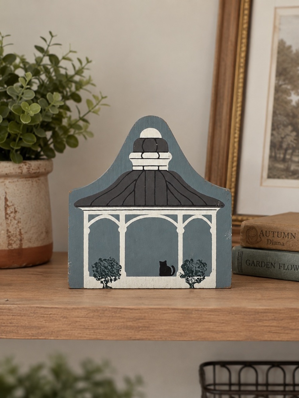 Vintage Little Cat’s Meow Bandstand Wooden Miniature 1985 Cat Gazebo Signed 1987